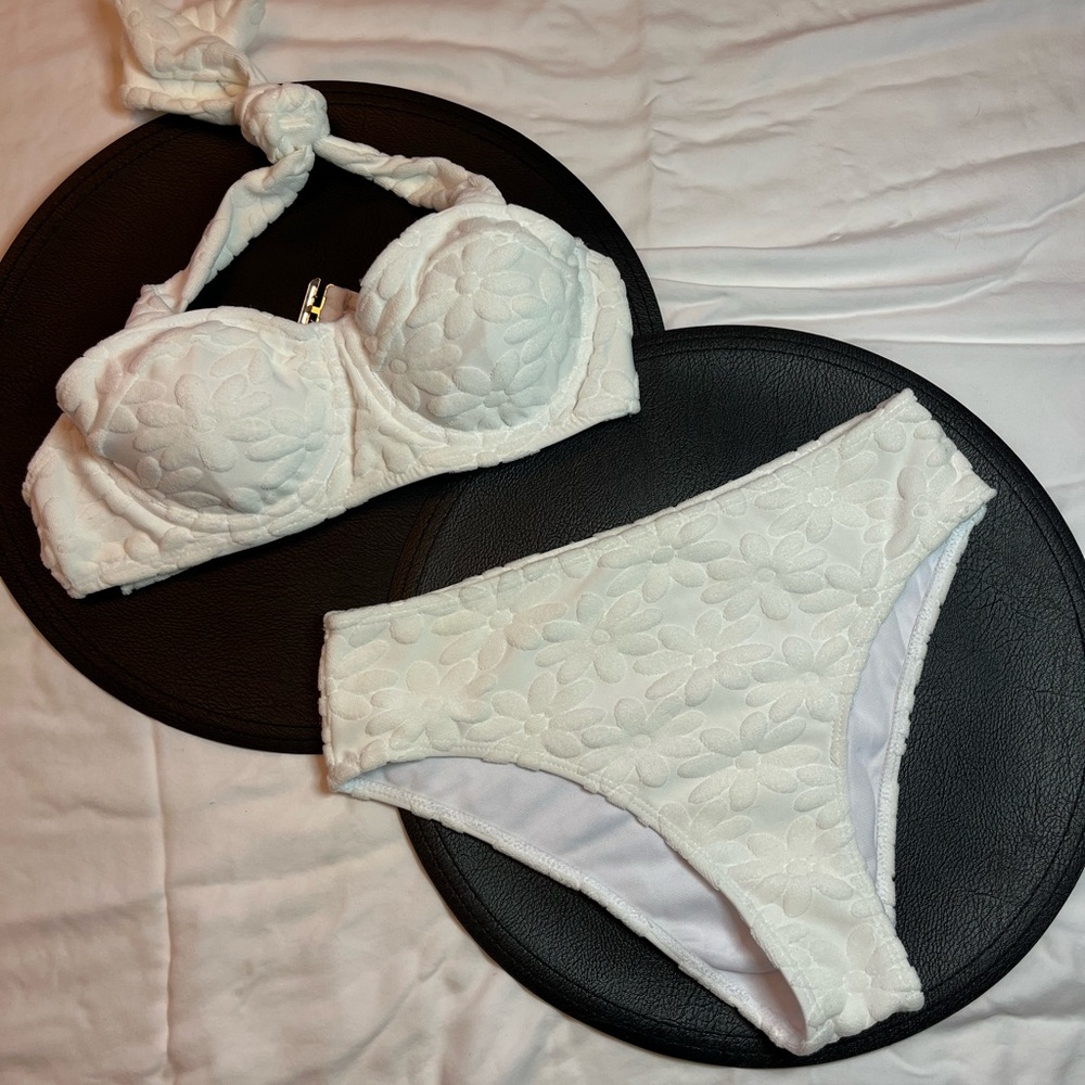SHEIN White Floral Bikini Set